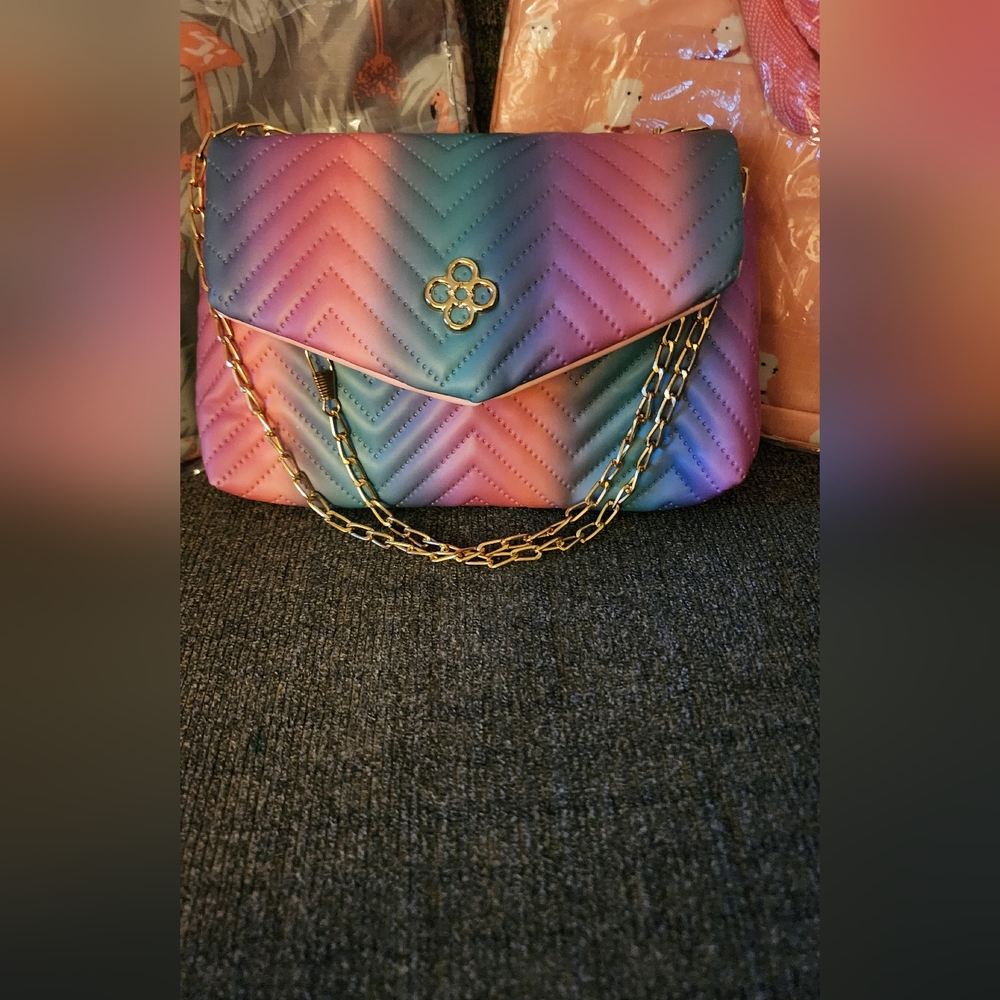 Bag Bundle! - Picture 3 of 10